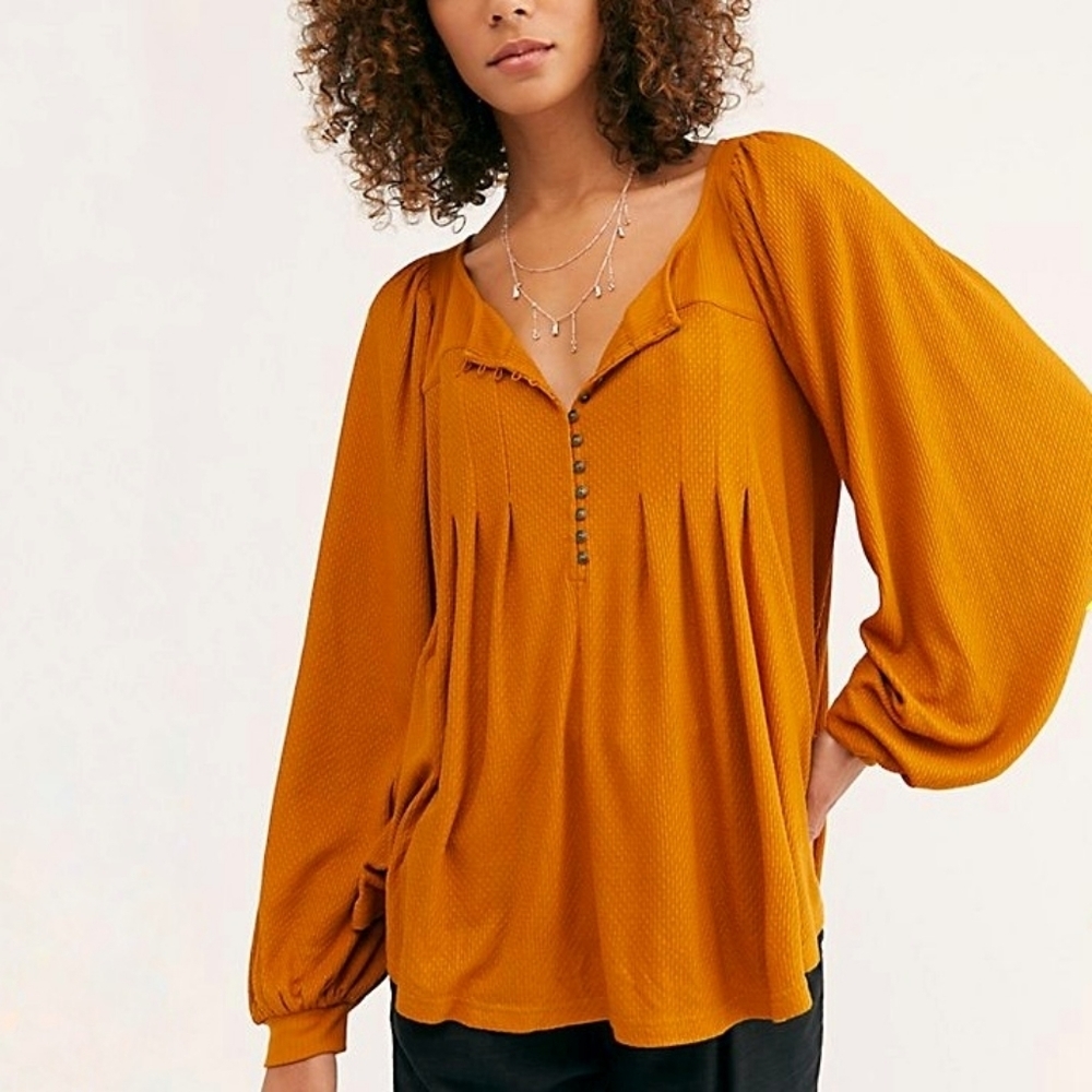 Free People Devin top mustard yellow flowy peasant size medium NEW NWT